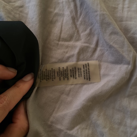 Vince Camuto • Dark Green Bell Sleeves Dress - Picture 6 of 6